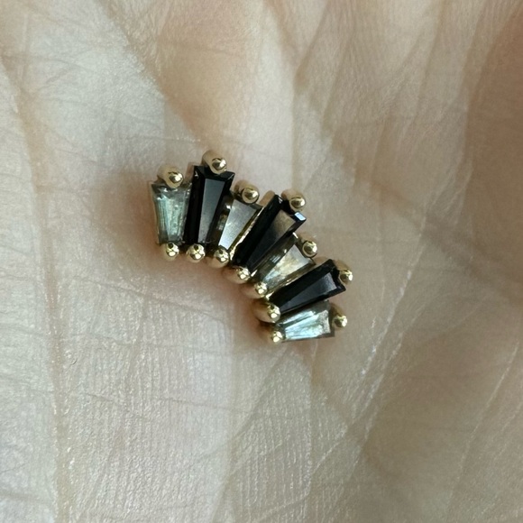 BVLA Jewelry - BVLA Oceane 7 - Grey Sapphire and Onyx - Yellow Gold Threaded end